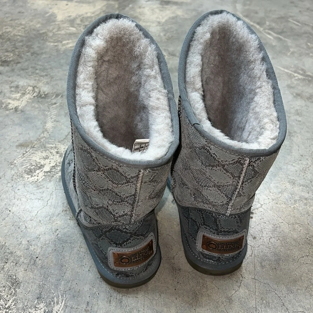 *Australia Luxe collective Ugg style boots
